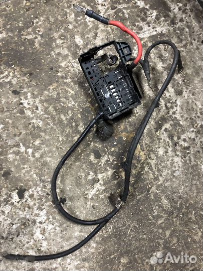 Плюсовая клемма акб Chevrolet Cruze