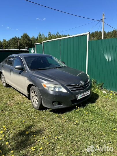 Toyota Camry 2.4 AT, 2010, 240 000 км