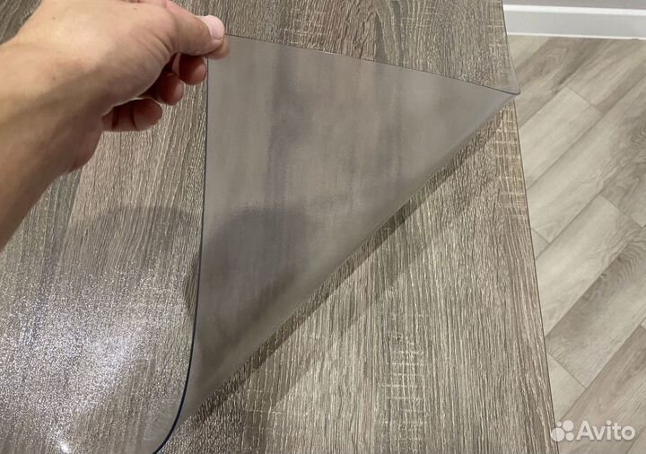 Мягкое стекло для обеденного стола