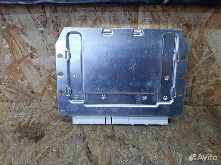 Блок управления пневмоподвеской Maserati Levante