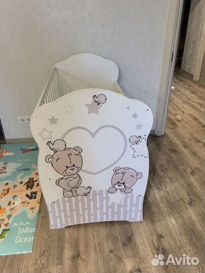 Детская кроватка