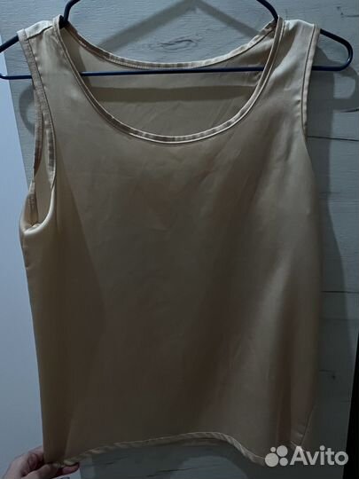 Топ атласный золотой inspire