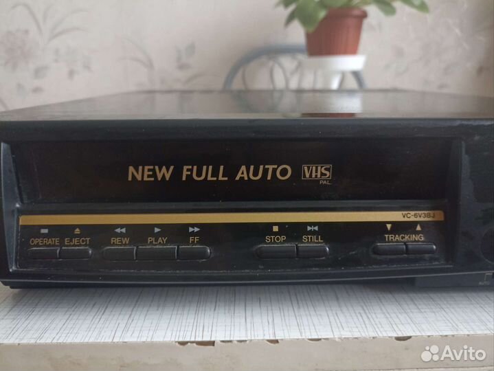 Видеомагнитофон sharp