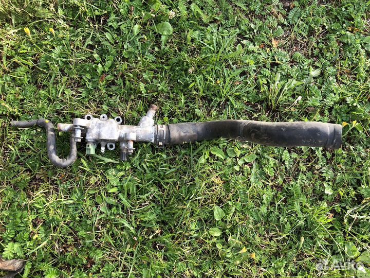 Крепление патрубков с датчиками Мазда 626ге 1993г