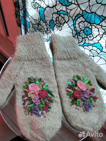 Варежки женские ручная работа