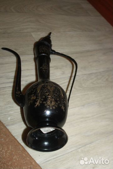 Ваза бронза и кувшин гравировка ретро 3 шт