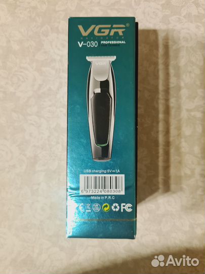 Профессиональный триммер для стрижки VGR 030