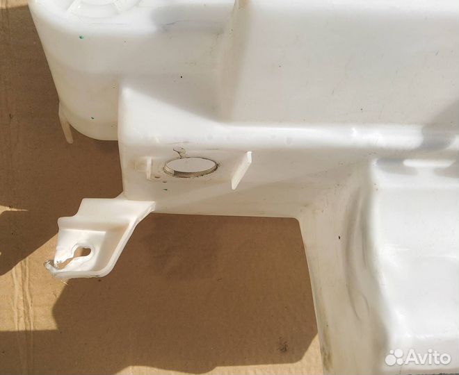 Бачок омывателя Nissan X-Trail T32