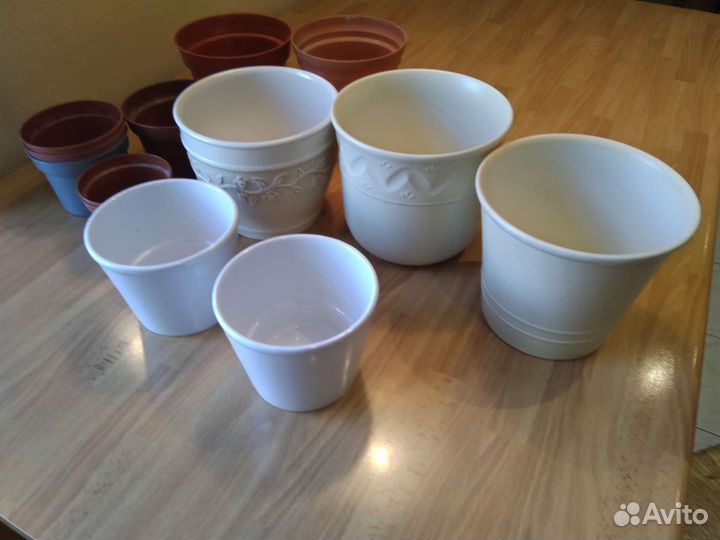 Кашпо Германия Икеа,пластиковые горшки разные