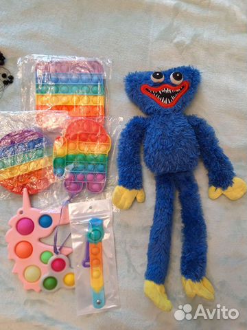 Игрушка хаги ваги и антистресс