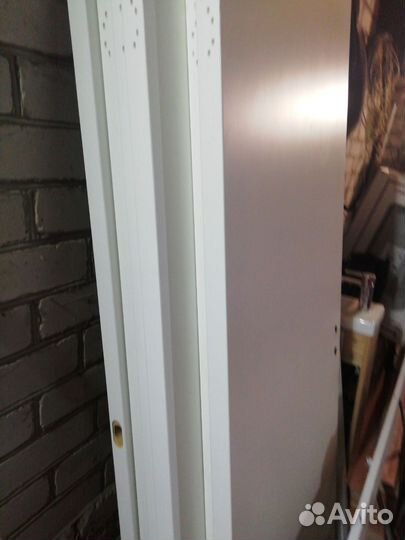 Двери межкомнатные с коробкой белые новые