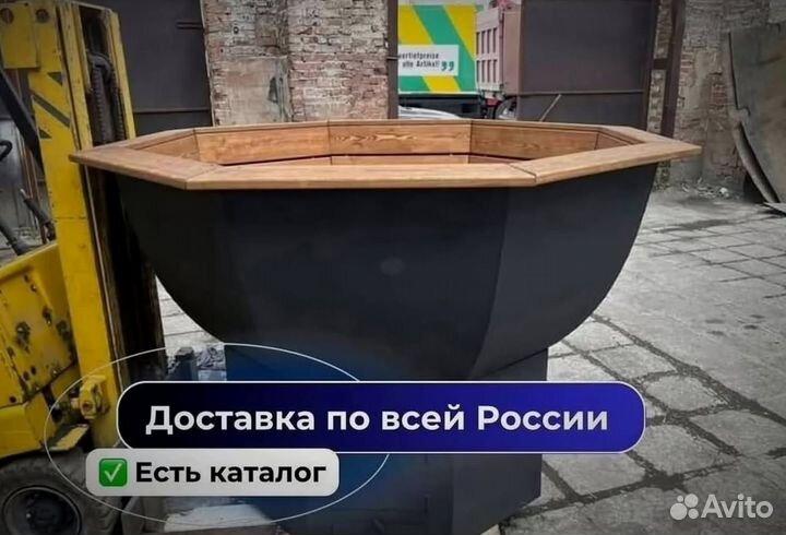 Банный чан на 10 человек с отделкой из лиственницы