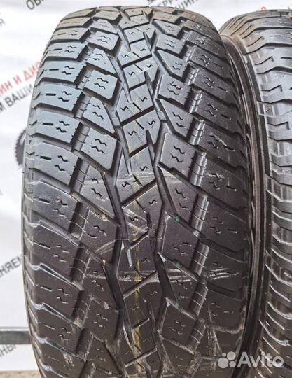 Toyo Open Country A/T 235/60 R17