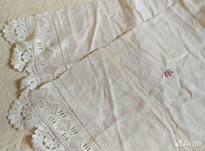 Вышитые рушники дорожки на стол