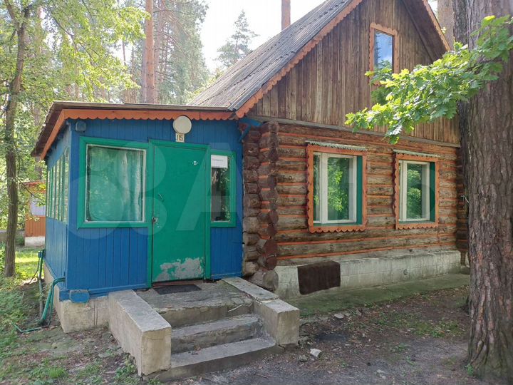 Дом 21 м² на участке 3 сот.