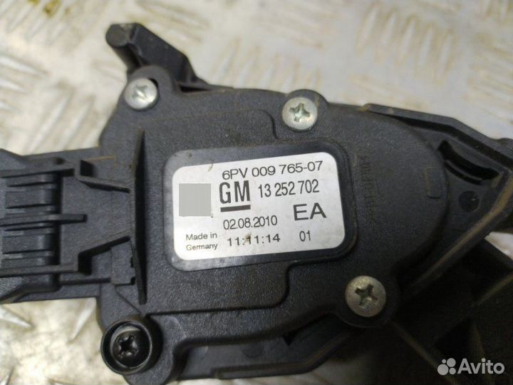 Педаль газа Opel Astra J P10 A14NET 19UY7509 1.4