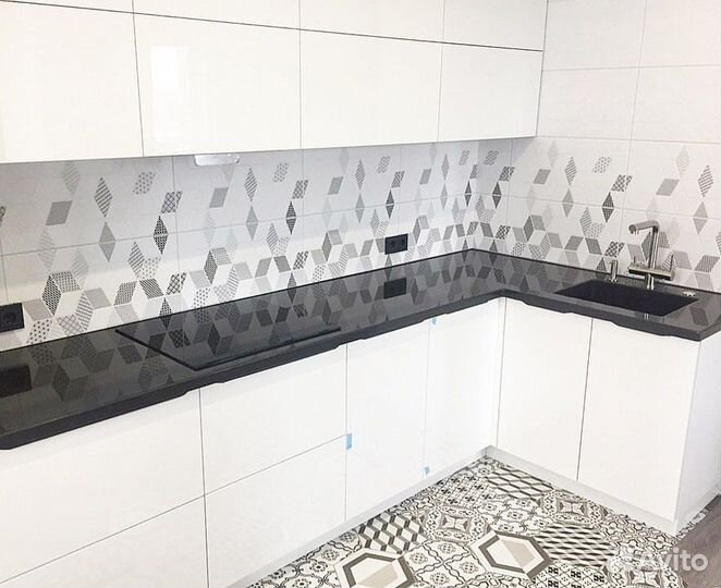 Кухонный гарнитур на заказ. Под ключ