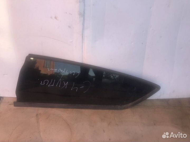 Стекло боковое левое на Ситроен с4 купе