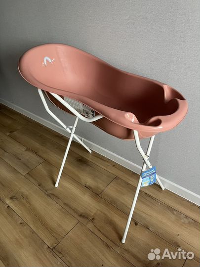 Ванна детская с подставкой