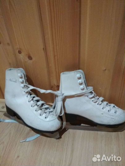 Коньки фигурные