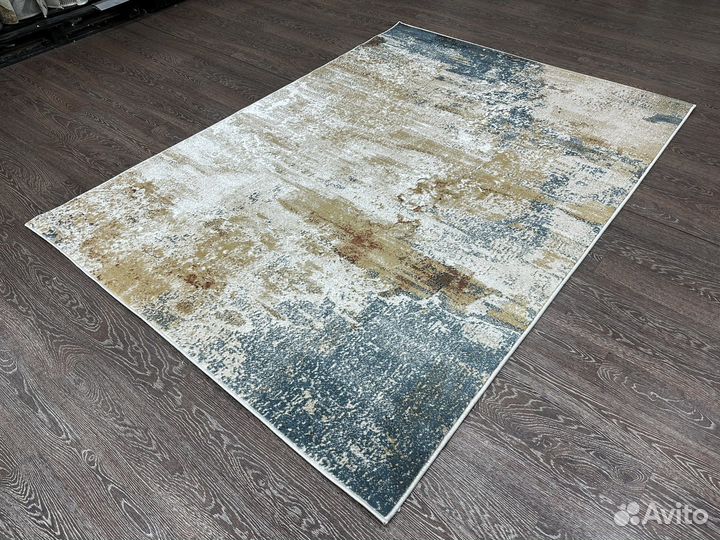 Ковер новый 1.6х2.2 современный