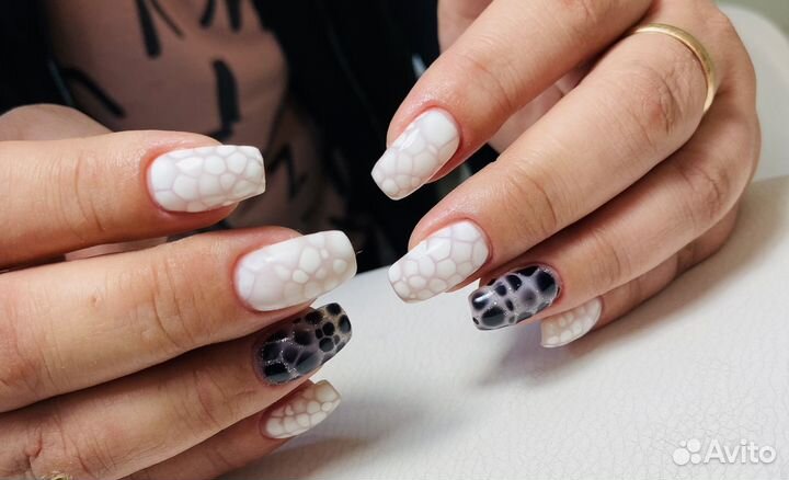 Маникюр педикюр