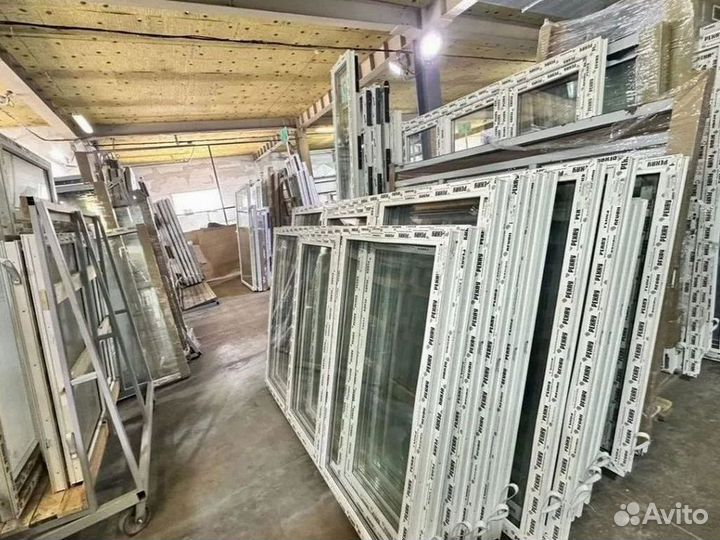 Пластиковые окна на заказ / остекление балконов