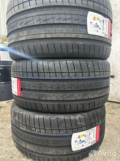 Vredestein Ultrac Vorti 355/25 R24 110Y