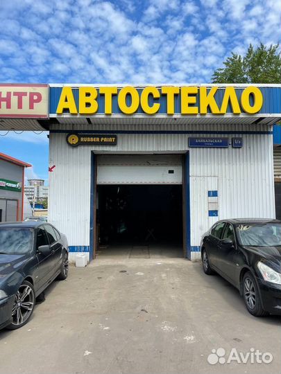 Лобовое стекло Ниссан Жук Nissan Juke
