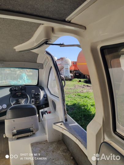 Катер на воздушной подушке Ямал-730