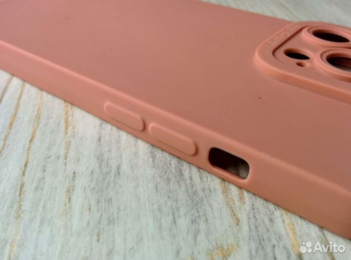 Чехлы с закрытой камерой на iPhone