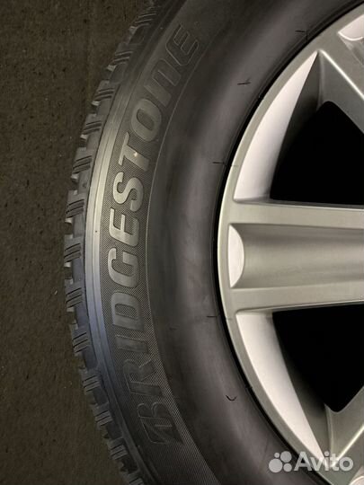 Зимние Колёса Nissan 255/65 R17 Б/у