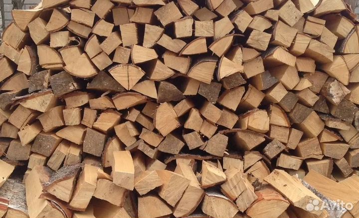 Колотые дрова осина