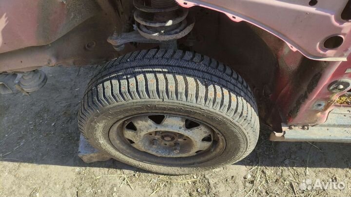 Запчасти на audi 80 b3