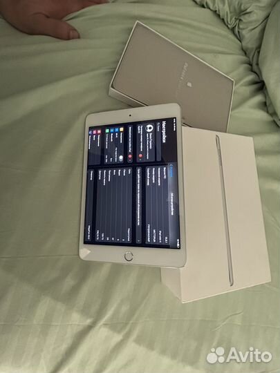 iPad mini 4 128gb cellular