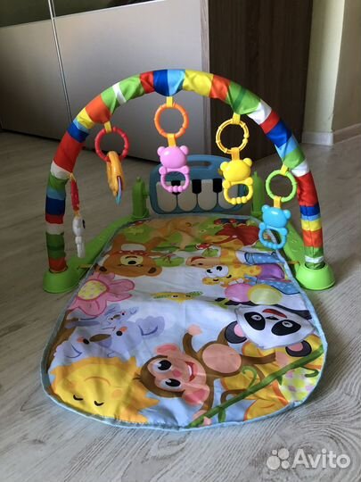 Развивающий коврик с пианино