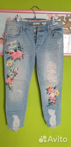 Джинсы женские