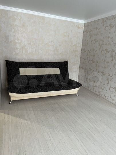 2-к. квартира, 46 м², 1/4 эт.