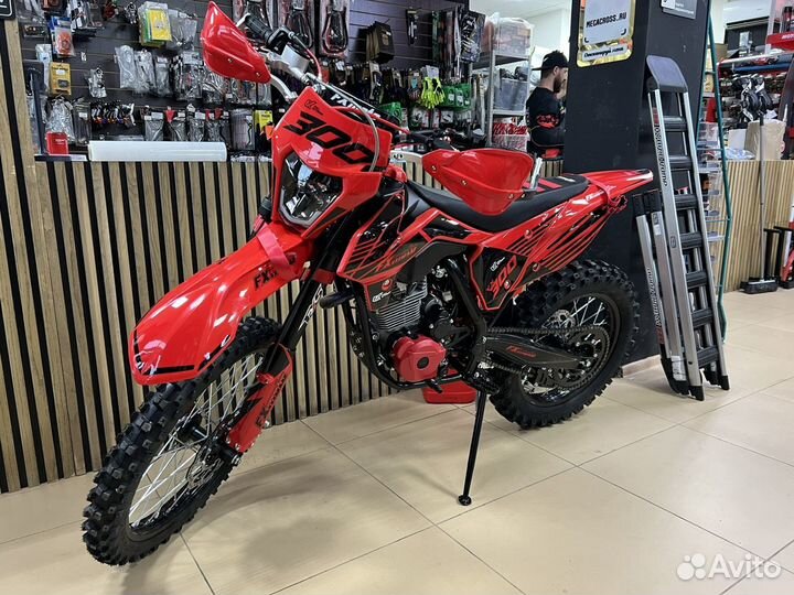 Мотоцикл эндуро Fxmoto YX300 21/18