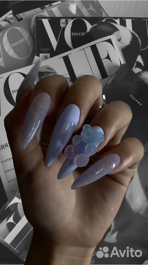 Модель на маникюр для фото портфолио