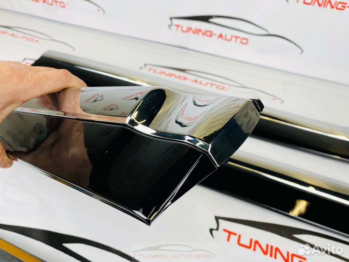 Молдинги дверей Lexus LX570 H4446