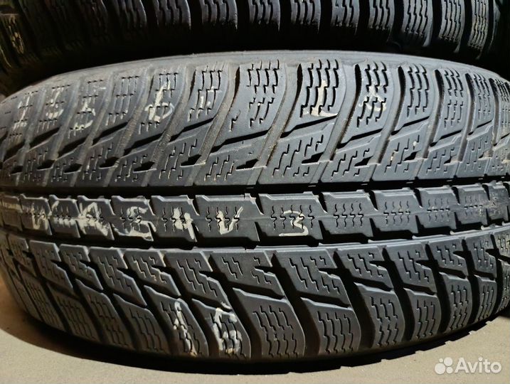 Nokian Tyres WR SUV 3 235/60 R18 T