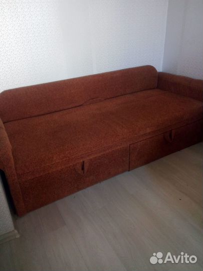 Диван раскладной бу