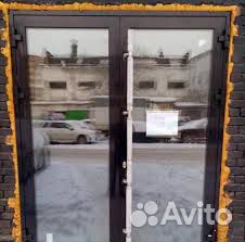 Алюминиевая дверь теплая