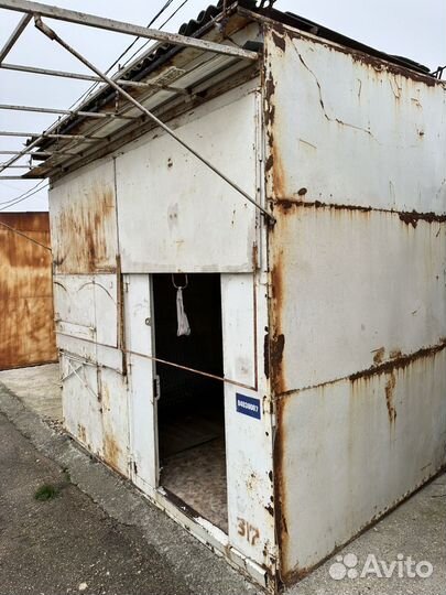 Металлический бокс Ларек Хозблок