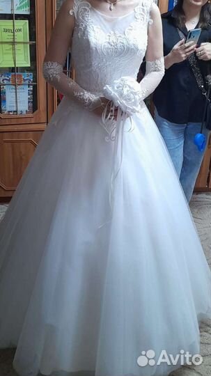 Свадебное платье