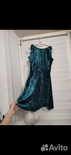 Платье велюр изумрудное S