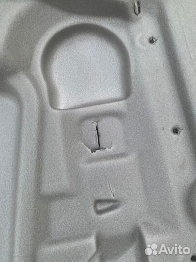 Шумоизоляция задняя правая Bmw 520D E60 N47 2009