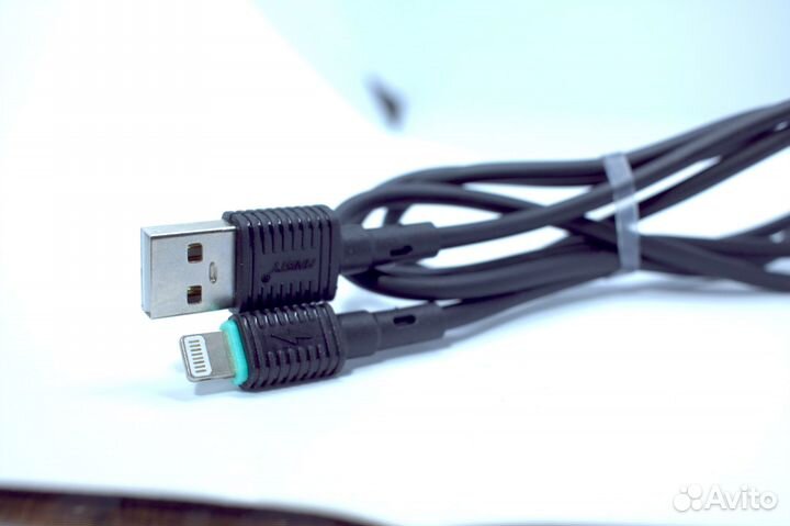 Зарядка для iPhone