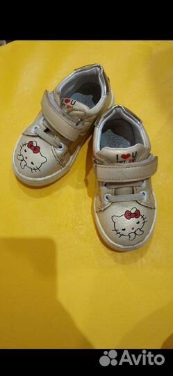 Кроссовки дл девочки